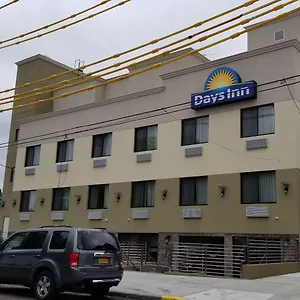 3* Hotel Days By Wyndham Brooklyn Marine Park